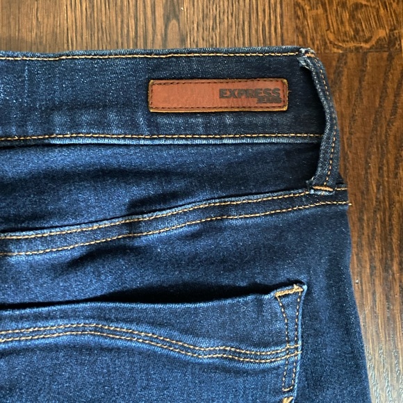 Express Mid Rise Dark Wash Skinny Jean Leggings 0 - Picture 9 of 12